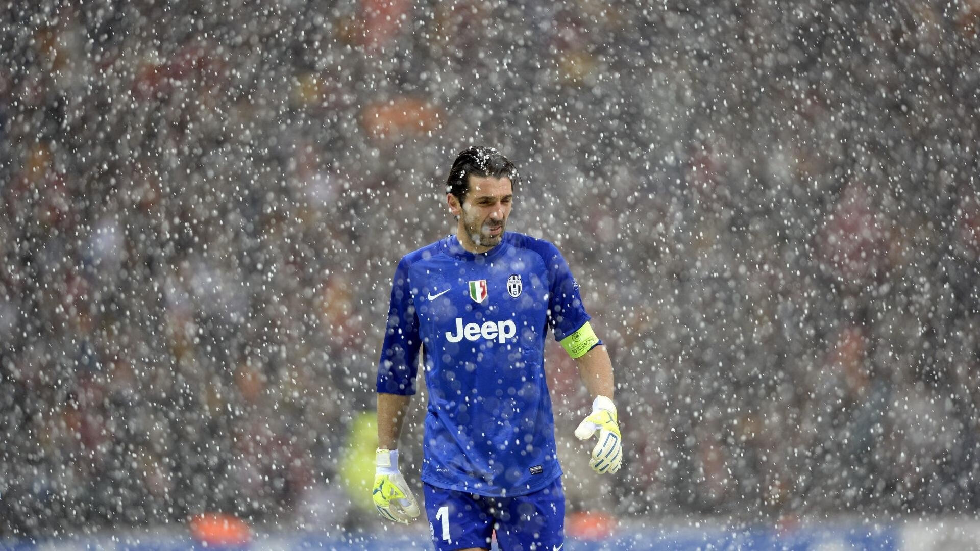 亚眠主场告负,未能守住领先优势,亚眠攻势